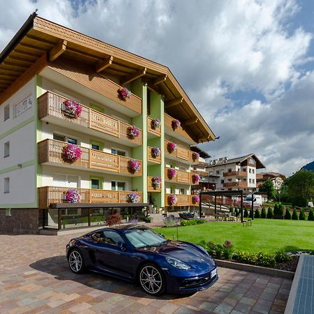 Mason La Zondra Aparthotel Vigo di Fassa Exterior foto