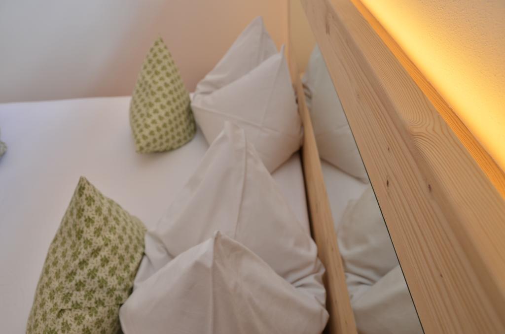 Mason La Zondra Aparthotel Vigo di Fassa Cameră foto