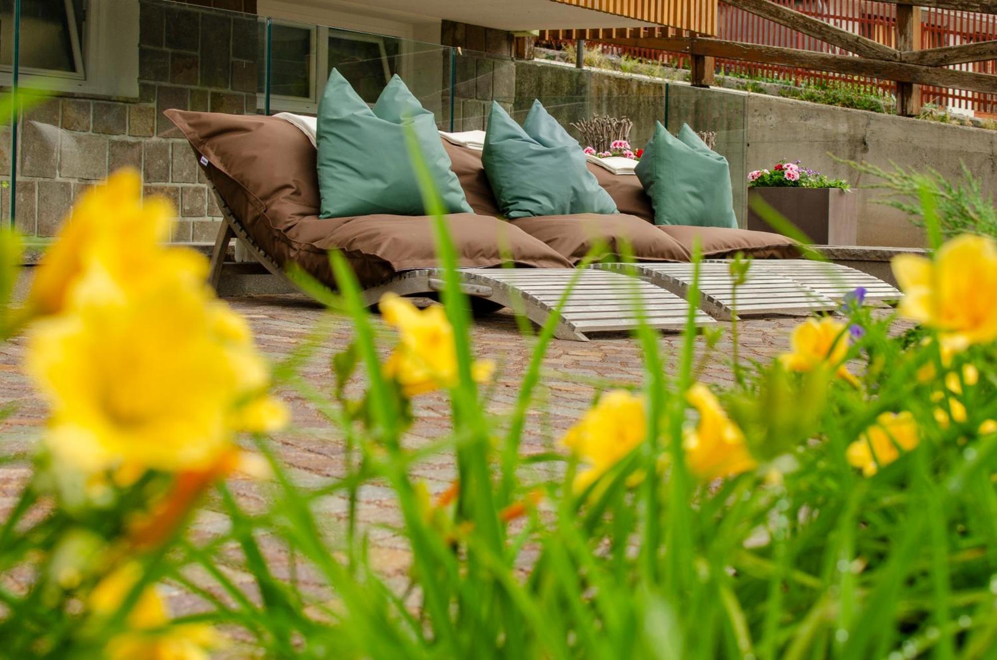 Mason La Zondra Aparthotel Vigo di Fassa Exterior foto