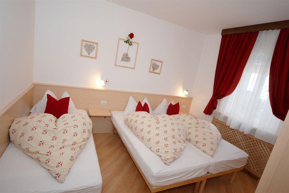 Mason La Zondra Aparthotel Vigo di Fassa Exterior foto