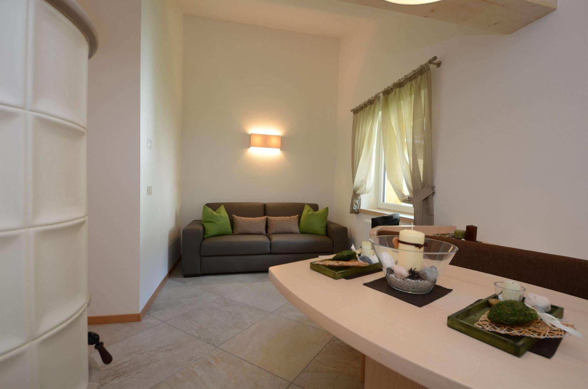 Mason La Zondra Aparthotel Vigo di Fassa Exterior foto